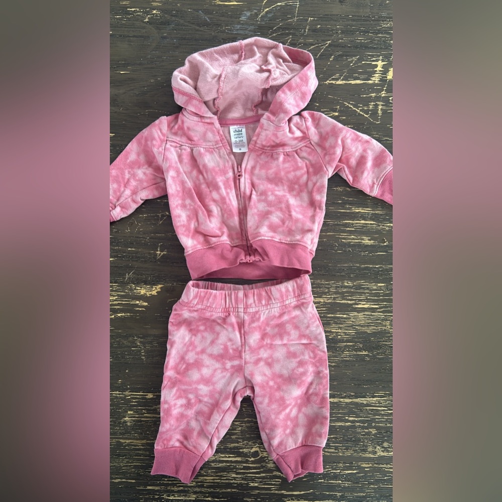 Baby size 0-3 sweat set